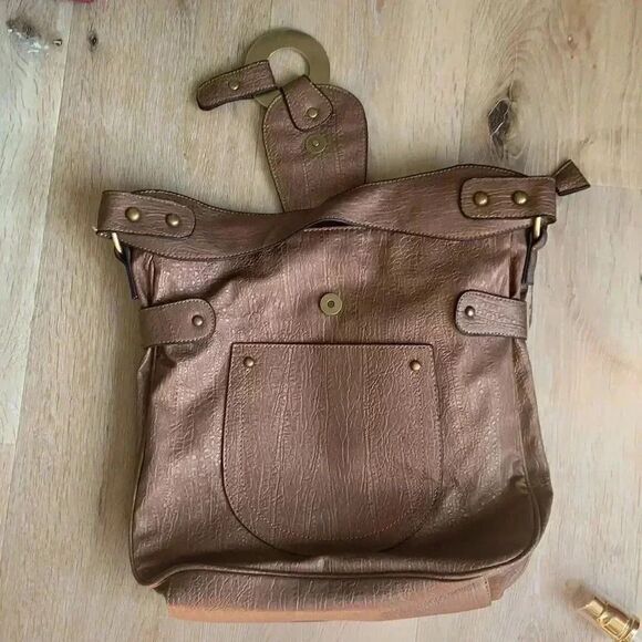 Valentino by Serendipity Valentino Bronze purse - Picture 6 of 7